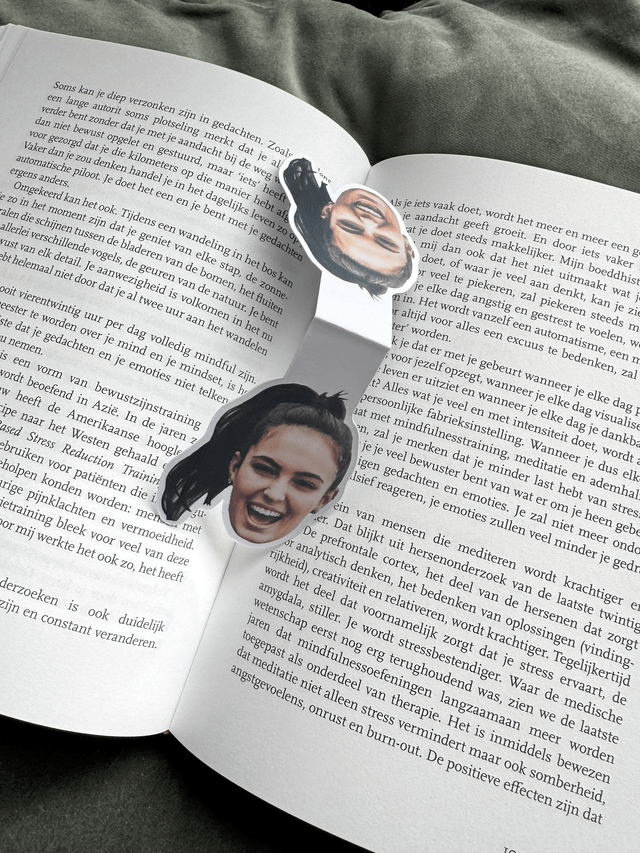 Custom Magnetic Bookmark